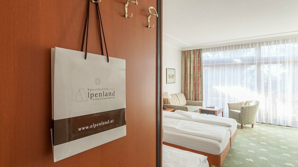 Alpenland Sporthotel
