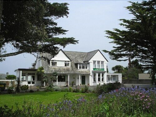 Pine Lodge Hotel, Varaa Matkakoti Newquay hotellit, joissa on uima-allas, Uima-allas