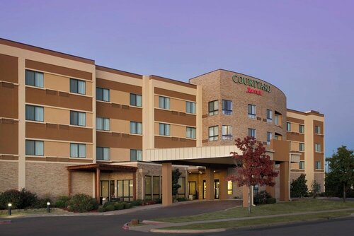 Courtyard by Marriott Wichita Falls, Забронировать Отель Уичито-Фолс штат Техас