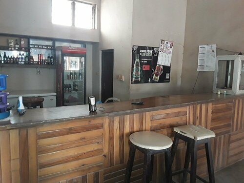 Vacco International Hotel, Забронировать Отель Отели Anambra East с парковкой, Парковка