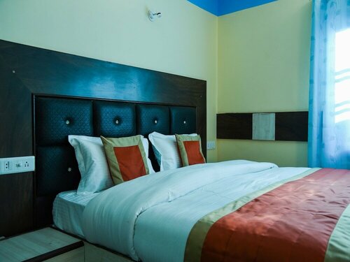 OYO 12850 The Nest, Забронировать Отель Сринагар Jammu & Kashmir Ski