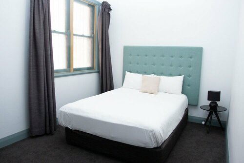 Oasis on Beamish Hotel, Забронировать Отель Отели Sydney Region с парковкой, Парковка