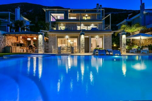 Villa with Striking views over the infinity Pool, Забронировать Вилла Эпидавр Греция