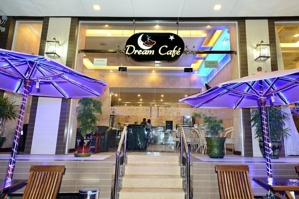 Hotel Grand United