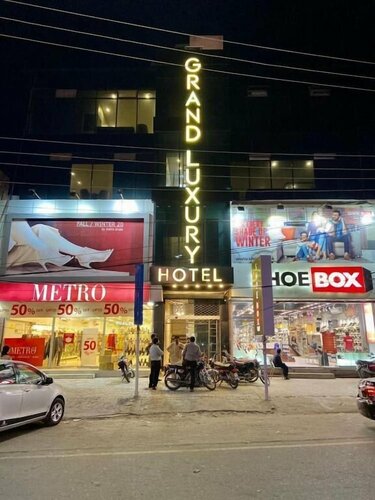 Grand Luxury Hotel Multan, Забронировать Отель Недорогие отели Мултана, недорогие