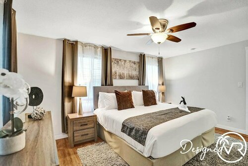 Amazing 4BR with Private Heated Pool, Забронировать Дом для отпуска Коттеджи Голливуда, Коттедж