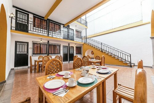 Hotel Meson de Carolina, Rezervați Hotel Hoteluri în El Bajio cu mic dejun, Mic dejun