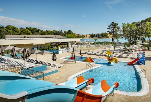 Victoria Mobilehome in Padova Premium Camping Resort, Забронировать Кемпинг Отели Раба с бассейном, Бассейн