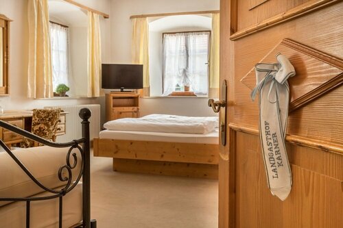 Karner Hotel & Restaurant, Rezervasyon Otel Chiemgau iş otelleri, 4* 5*