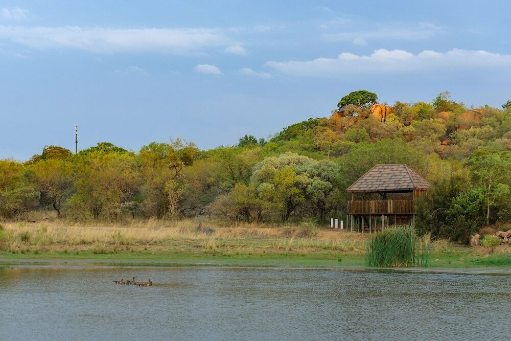 Dikhololo