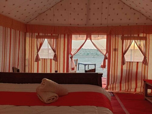 The Jaisal Desert safari camp, Rezervovat Hotel Kanoi Rajasthan