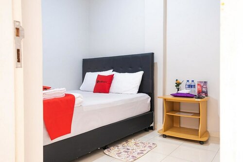 RedDoorz Syariah near Grand Kota Bintang, Foglalás Szálloda Bekasi West Java