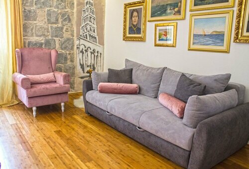 Split Theatre Apartments, Забронировать Апартаменты/квартира Сплит Брач, рядом с Бухта Сплит