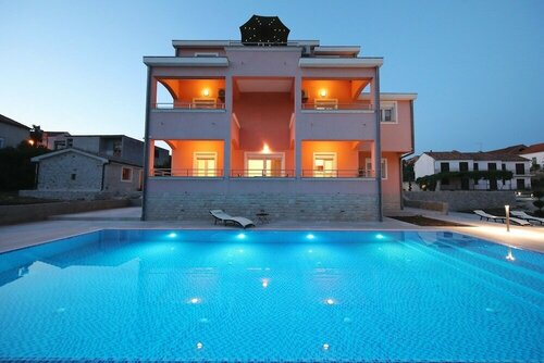 Villa Marko by AdriaticLuxuryVillas, Забронировать Вилла Отели Свети-Филип-и-Яков с бассейном, Бассейн
