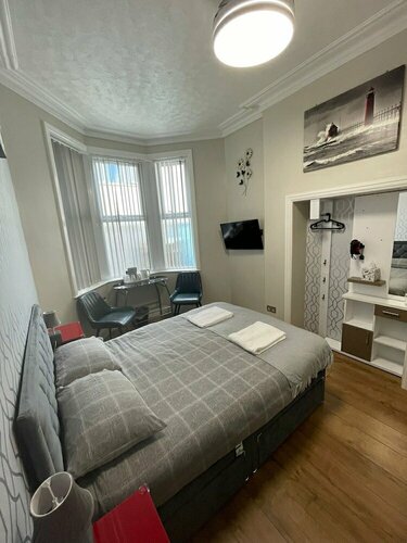 Blakeney Guest House, Rezervați Pensiune Pensiuni în Merseyside, Pensiune