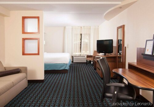 Fairfield Inn & Suites by Marriott Atlanta Airport South, Prenota Hotel Hotel a Georgia con parcheggio, Parcheggio