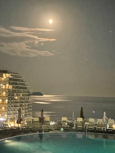 Гостевой дом Riposo Hotel Armenia, Забронировать Гостевой дом Отели Armavir с парковкой, Парковка