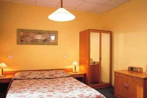 Hotel Rychło, Varaa Hotelli Bogatynia Ala-Sleesia