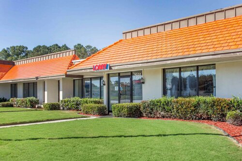 Super 8 by Wyndham Rocky Mount I-95 EXIT 145, Забронировать Мини-отель Бэтлборо 