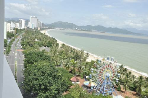 Majestic Nha Trang Hotel, Забронировать Отель Отели Нячанга 3 звезды, 3*