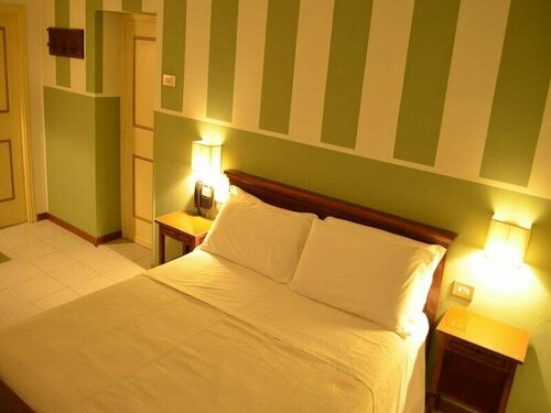 Hotel Rosalba Perugia, Забронировать Отель Отели Перуджи с парковкой, рядом с Акведук, Парковка