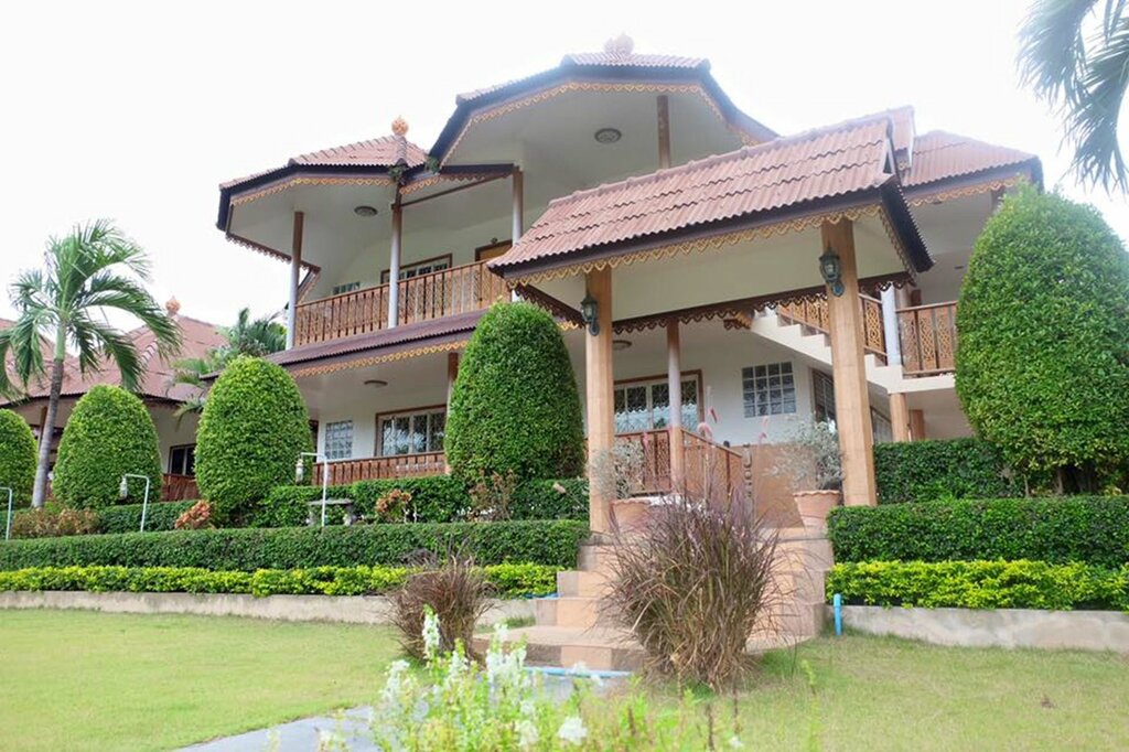 Ruen Sam Ran Resort