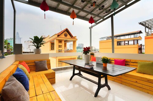 Punto Hostel, Забронировать Хостел Отели Хошимина с парковкой, Парковка