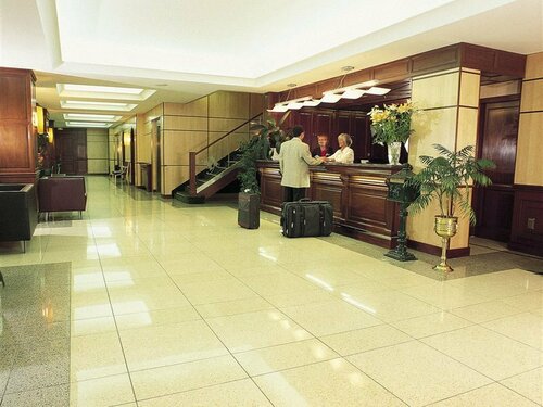Hotel Roissy, Book Hotel Lourdes 