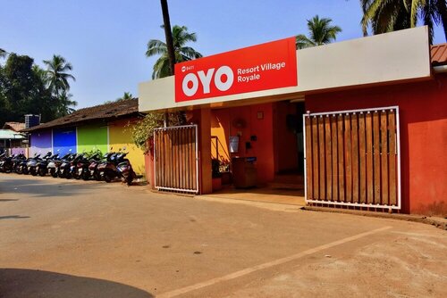 OYO 9411 Resort Calangute, Book Ferieresort Goa hoteller med pool, Swimmingpool