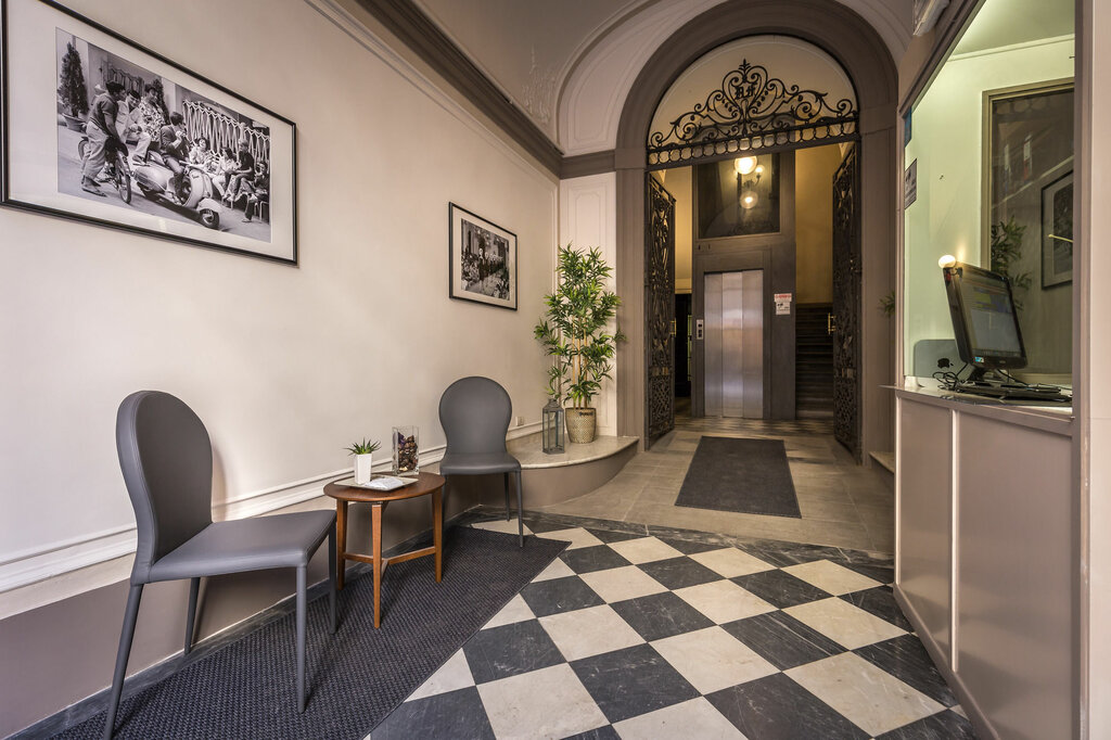 Martelli 6 Suites and Apartments