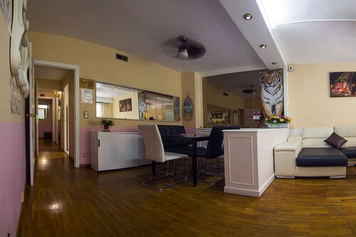 Hostel Ideal Badal, Забронировать Хостел Сантс-Монжуик 