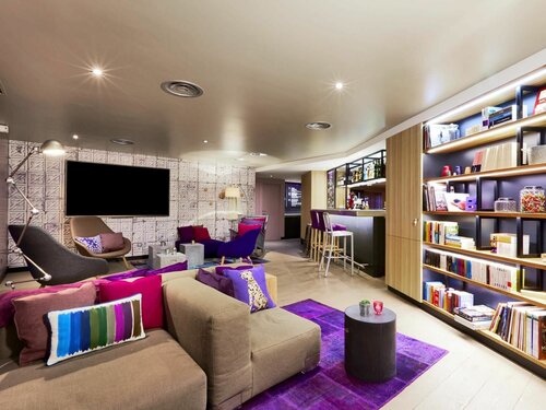 CAMPANILE PARIS - Clichy Centre, Забронировать Отель Клиши Аньер-сюр-Сен