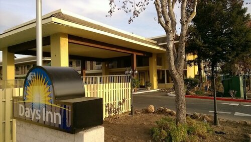 Days Inn by Wyndham Gilroy, Rezervasyon Mini-otel Gilroy San Francisco Bay Area