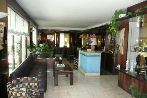 Club Hotel, Забронировать Отель Отели Местре с парковкой, Парковка