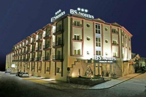 Hotel Principe Felipe, Varaa Hotelli Albolote Granada