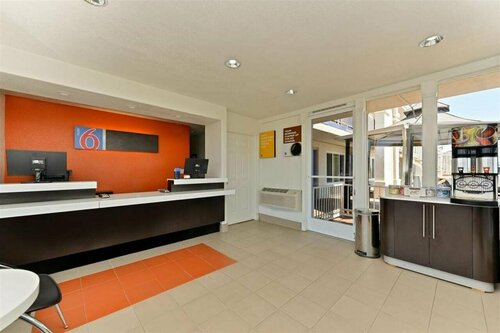 Motel 6 Vista, Забронировать Мотель Виста San Diego County