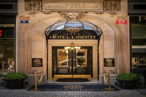 Hotel Liberty, Забронировать Отель Бизнес-отели Праги, рядом с Станция метро Staromestska, 4* 5*