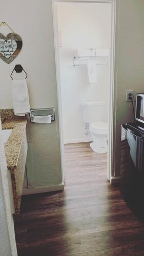 Quality Inn & Suites Alamogordo, Varaa Hotelli Alamogordo 