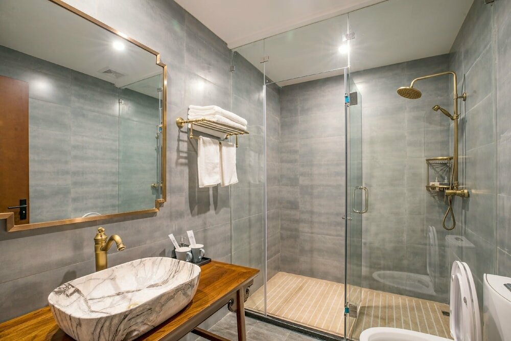 Beijing Lotus Hotel