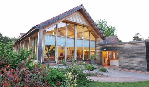 The Elms Hotel & Spa- A Luxury Family Hotel, Book Ferieresort Gloucestershire hoteller med pool, Swimmingpool