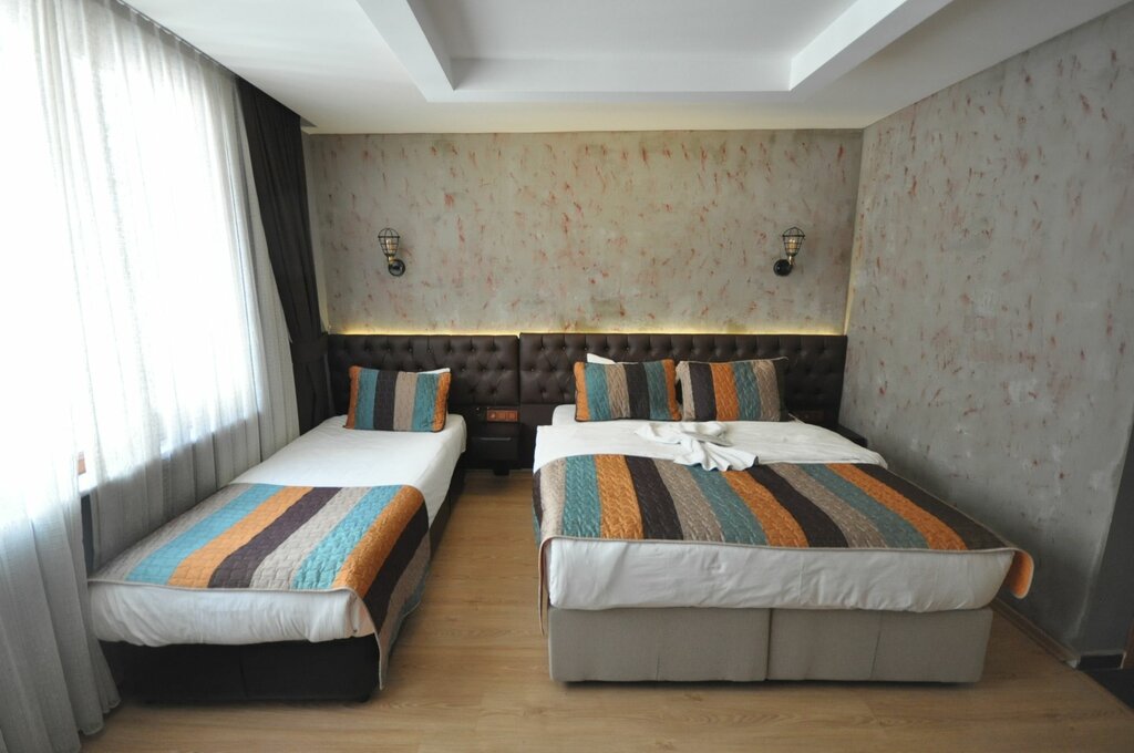 Taksim Plussuite Hotel