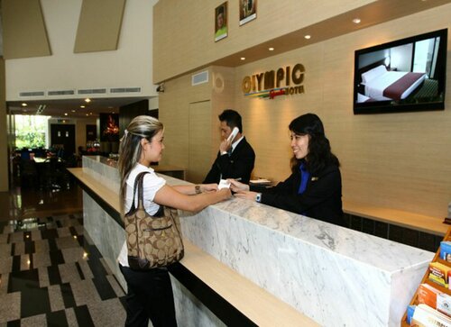 Hotel Olympic Malaysia Kuala Lumpur, Забронировать Отель Отели Куала-Лумпура с парковкой, рядом с Торговый центр Low Yat Plaza, Парковка