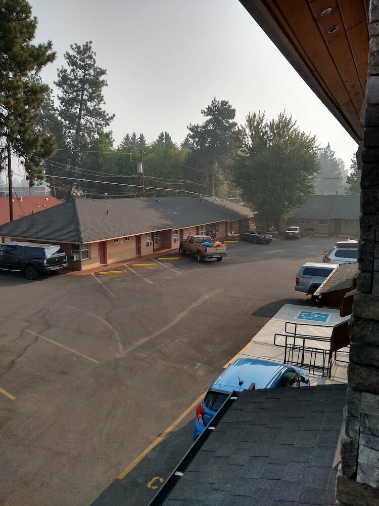 Holiday Motel Bend