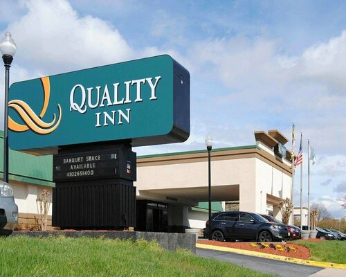 Quality Inn Windsor Mill - Baltimore, Забронировать Отель Балтимор Мэриленд