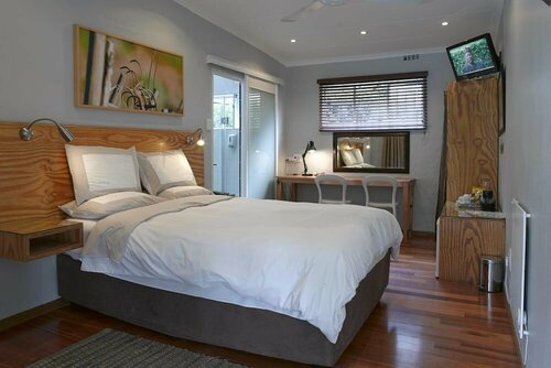 Ten Stirling B&B, Забронировать Отель «постель и завтрак» Сэндтон Рандбург