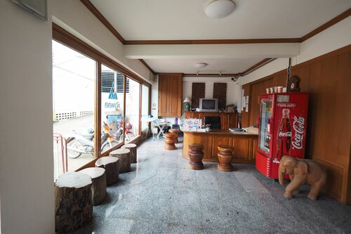 Fah Place Hotel, Забронировать Отель Отели Нан с парковкой, рядом с Bus Station, Парковка