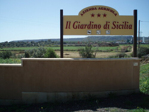 B&B Il Giardino di Sicilia, Забронировать Отель Отели Syracuse Area с парковкой, Парковка