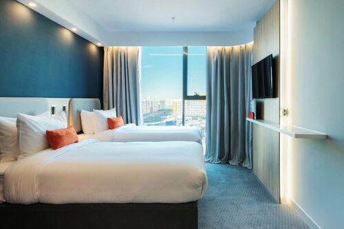 Holiday Inn Express - Astana - Turan by IHG, Забронировать Отель Отели Астана с парковкой, Парковка