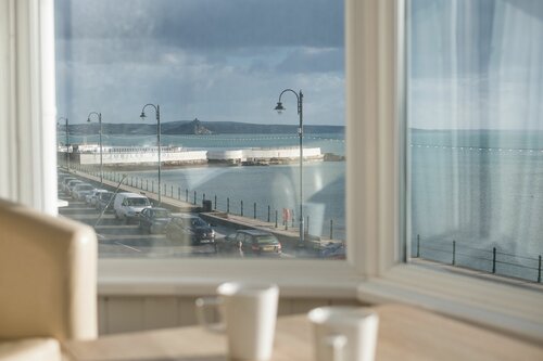 The Lugger Inn, Book Pension Cornwall hoteller med parkering, Parkering