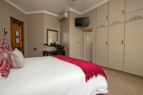 Leopardsong Golf Lodge, Book Pension Hoteller i Pretoria med pool, Swimmingpool